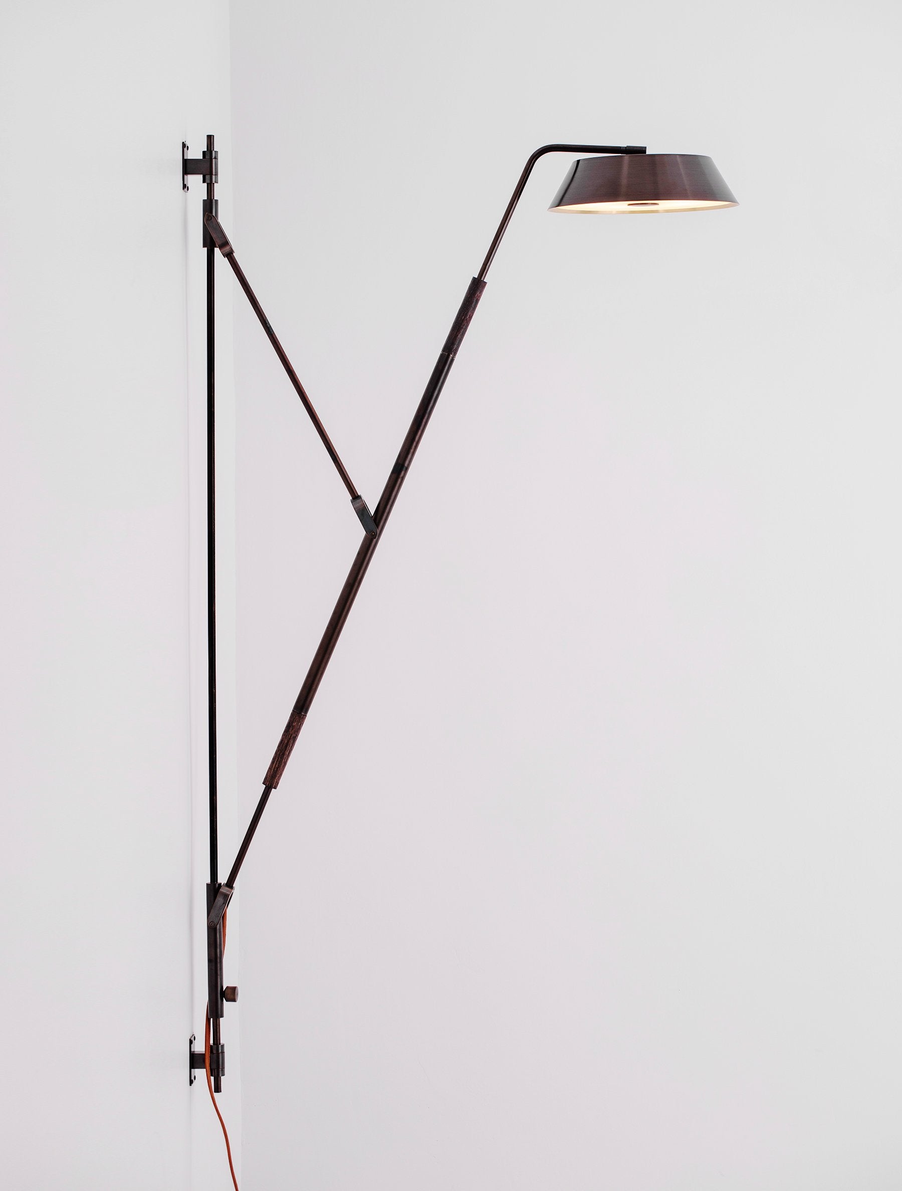 Crane Wall Lamp