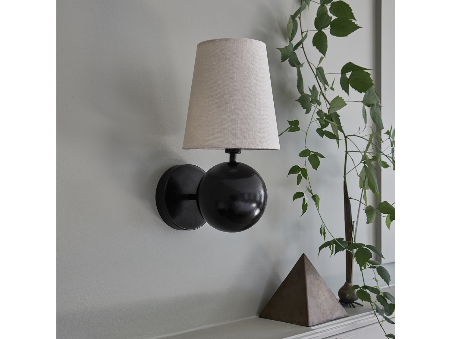 Bole Sconce