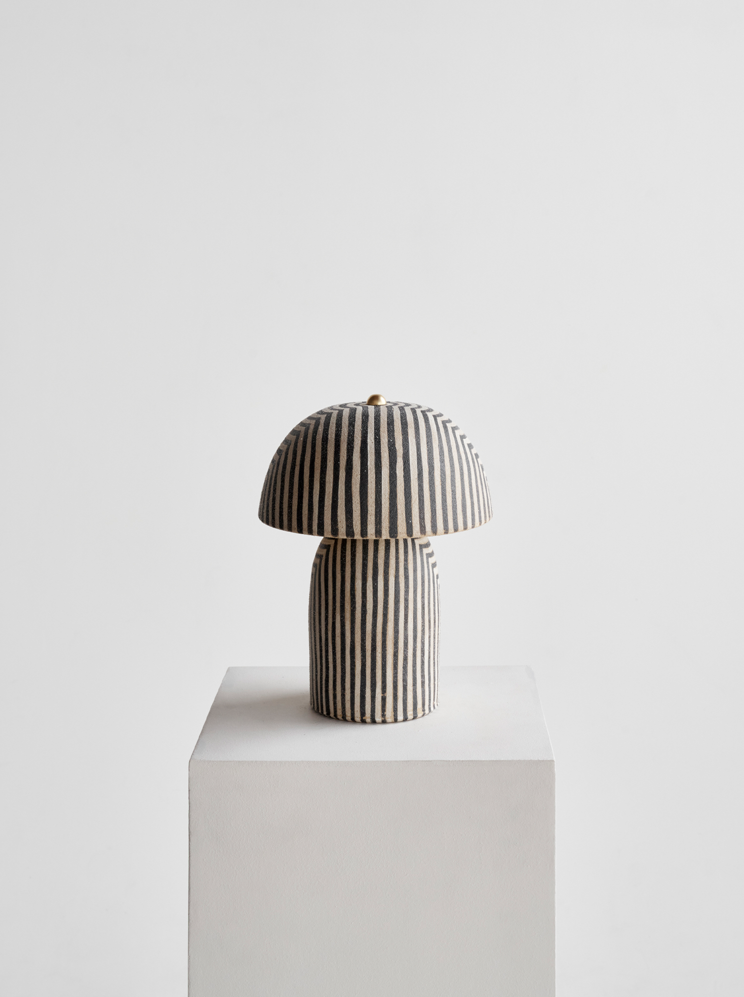 Tera Lamp - Stripe